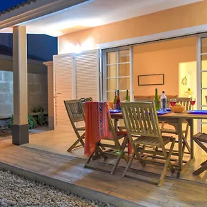 Aloe Con Piscina Climatizada, Playa Fanabe, Holiday home